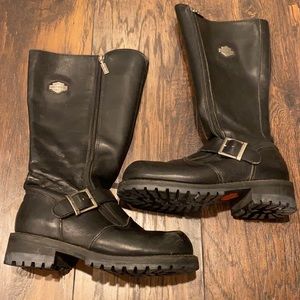 Harley Davidson Women's steel toed leather high boots size 8 in GUC